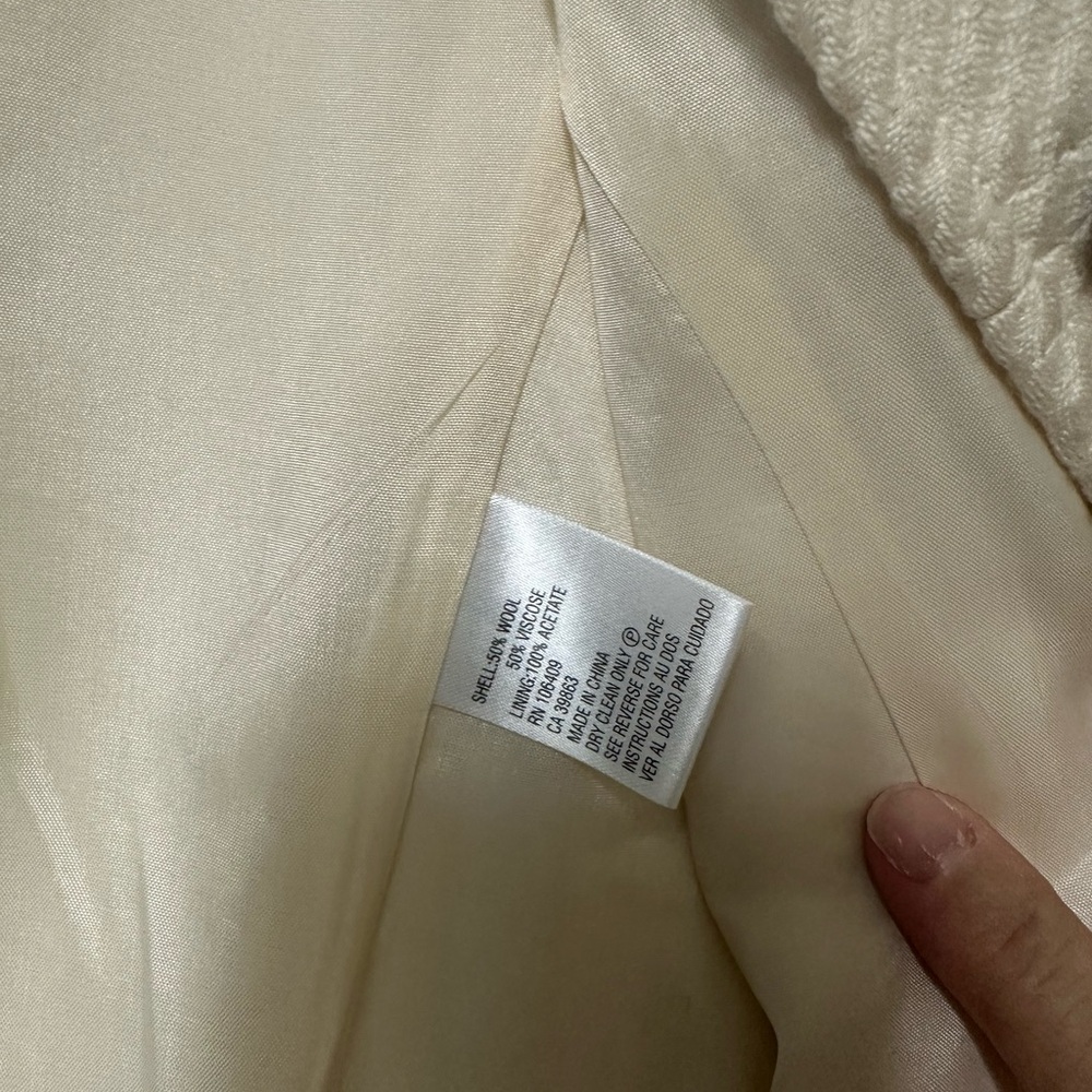 Elegant Cream Long Coat - Picture 4 of 6